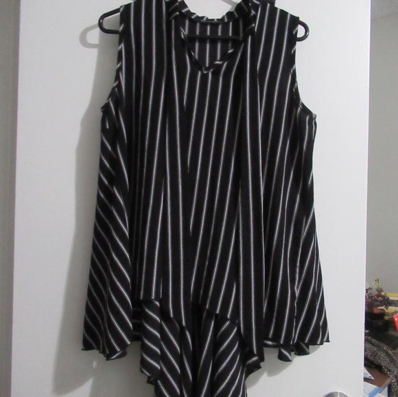 Ladies blouse size Large - Picture 6 of 7